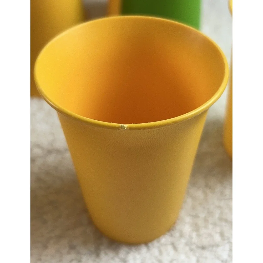 Vintage Tupperware Bell Tumblers Set of 15 Green Yellow Cups Made in USA *READ*